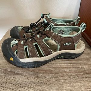 Keen Women’s Newport H2 Sandals